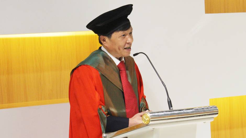 Xi’an Jiaotong president recognised with Liverpool honorary degree